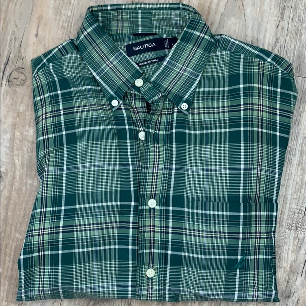 Nautica travels twill men’s button up